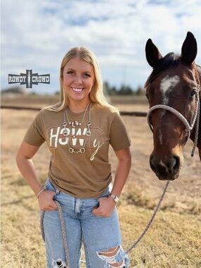 Rowdy Crowd "Howdy" Graphic Tee - Brown